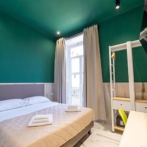 P.C. Boutique Medina H. Napoli Centro, by Clapa Group